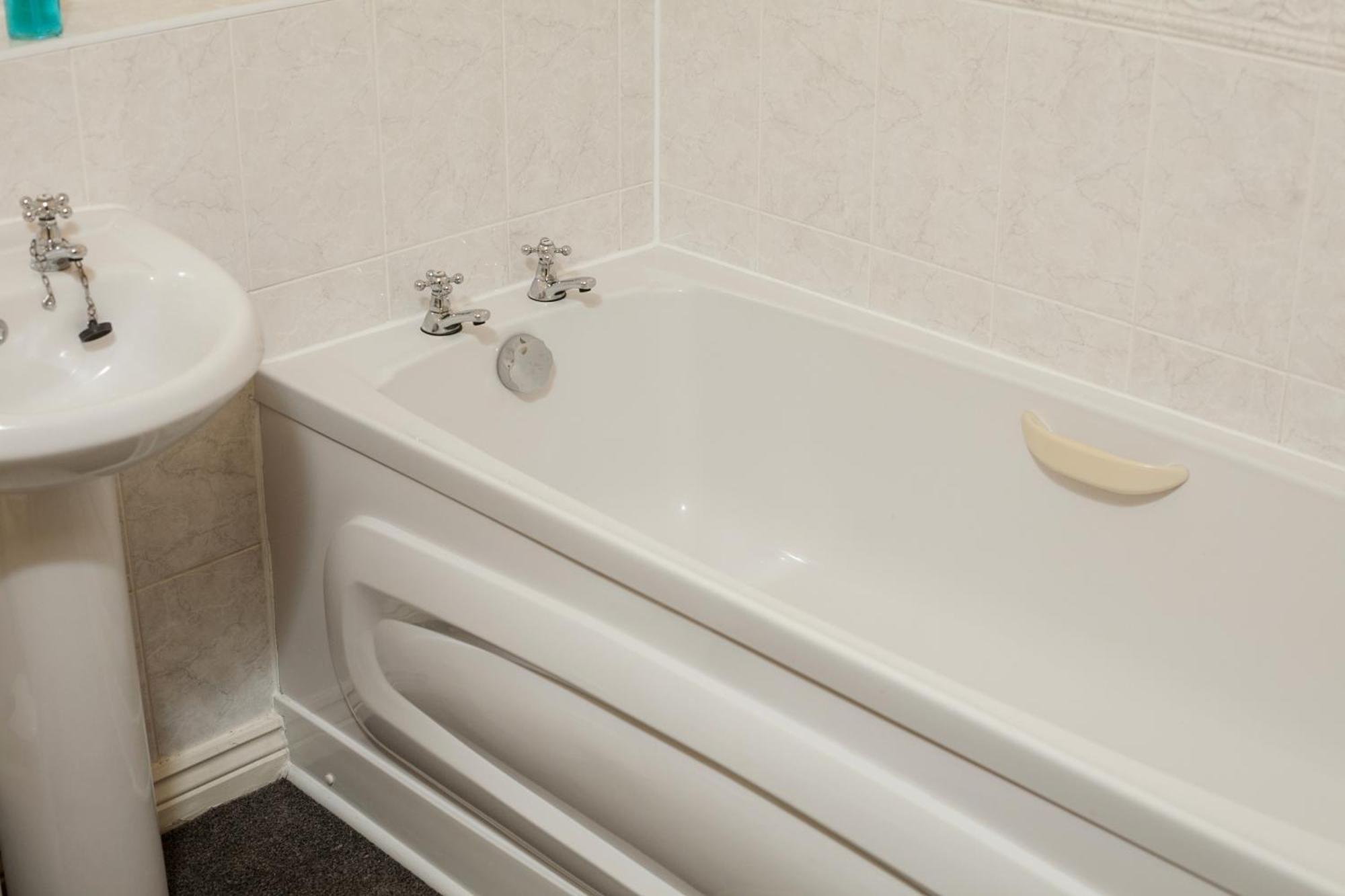 Avril Warwickshire Home Stay Nuneaton Eksteriør bilde